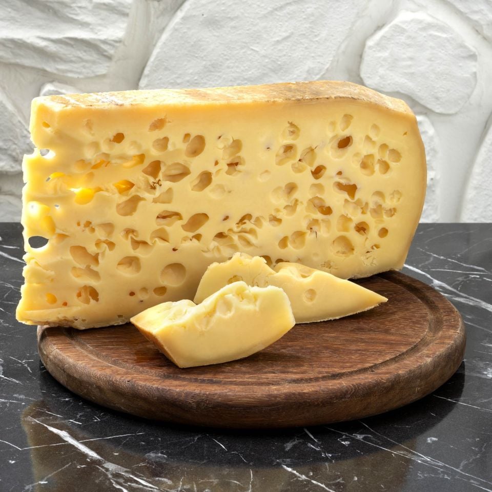 Gravyer Peyniri 2 Yıllık 1 KG
