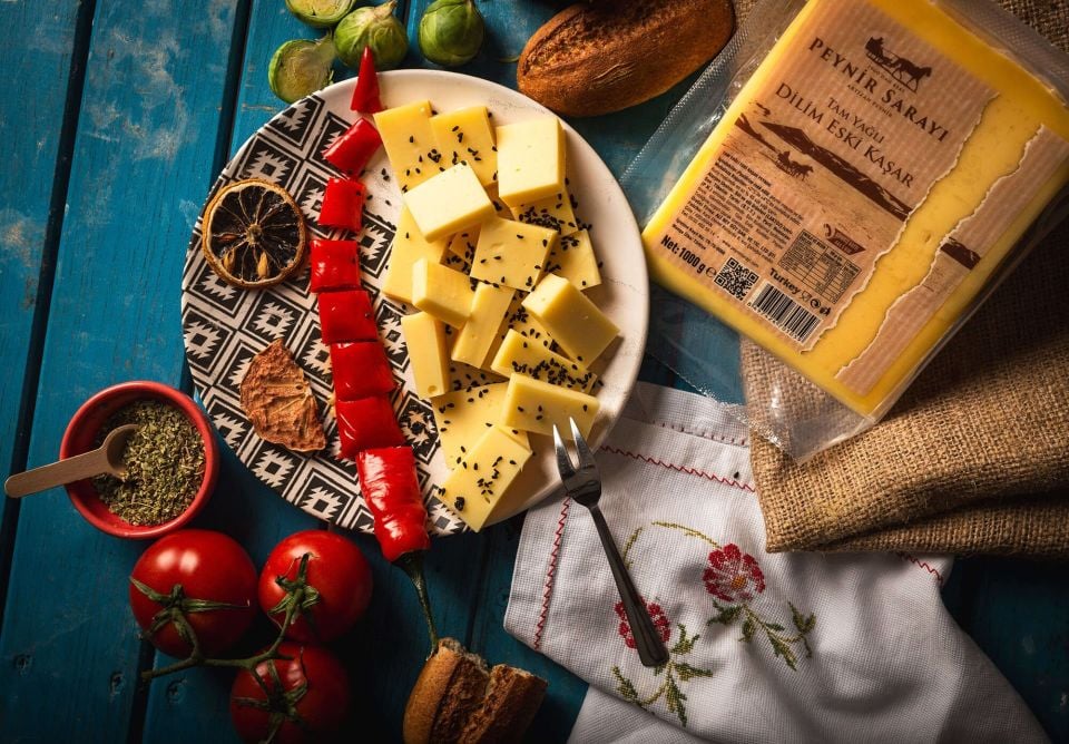 Taş Mahzende Dinlendirilmiş Orijinal Dilim Eski Kaşar Peyniri 1 Yıllık 500 GR